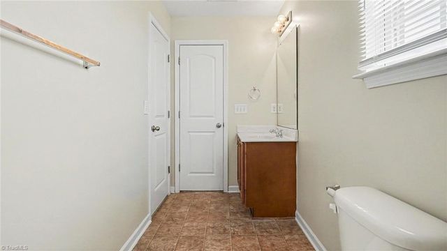 4293 Youngstown Drive, Greensboro, NC 27405