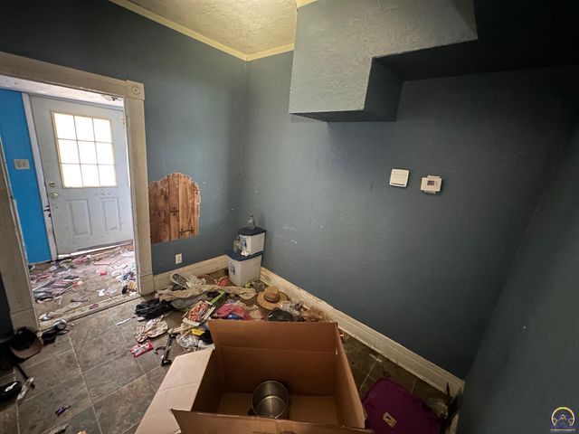 219 S East ST, Emporia, KS 66801