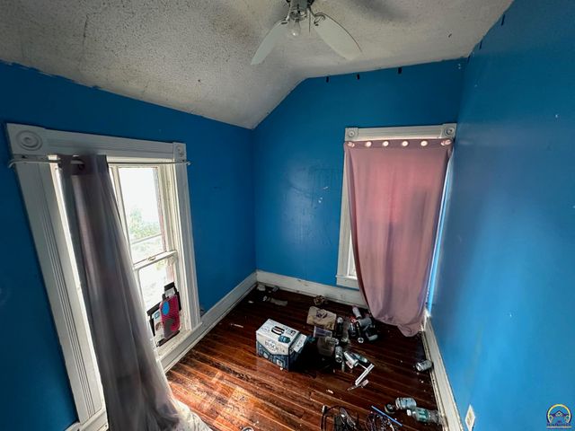 219 S East ST, Emporia, KS 66801