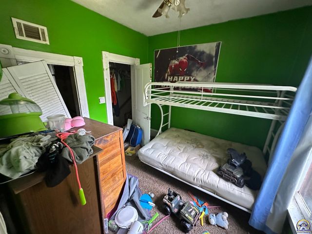 219 S East ST, Emporia, KS 66801