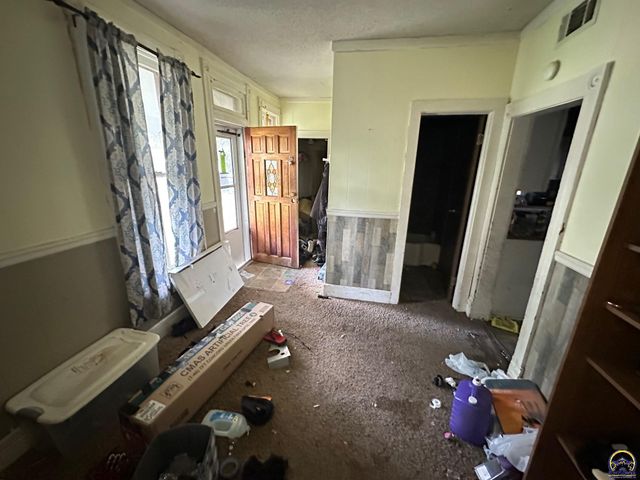 219 S East ST, Emporia, KS 66801