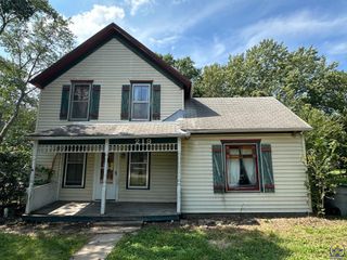 219 S East ST, Emporia, KS 66801