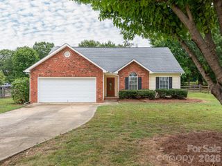 1037 Ridgefield Circle, Indian Trail, NC 28079