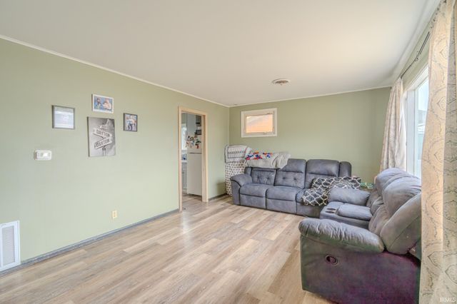 505 Shafer Drive, Monticello, IN 47960