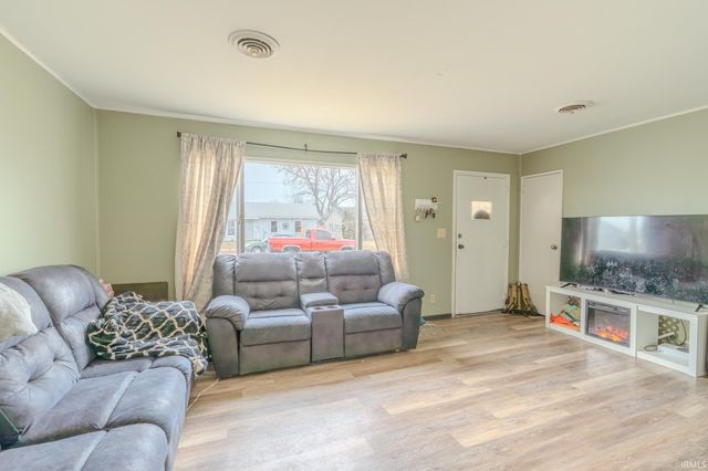 505 Shafer Drive, Monticello, IN 47960