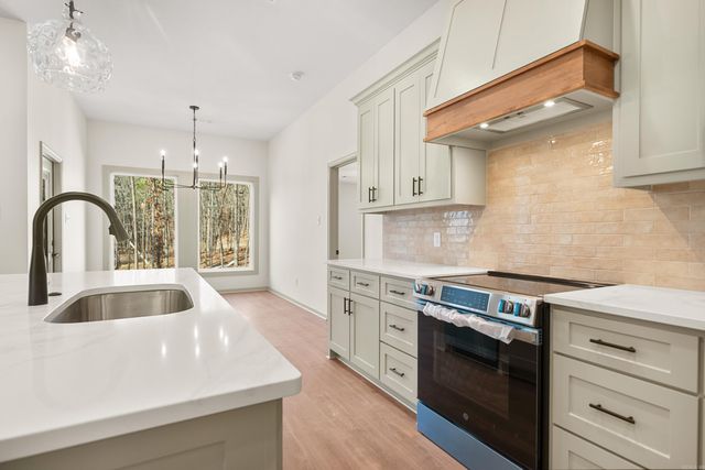 347 Diamondhead Drive, Hot Springs, AR 71913