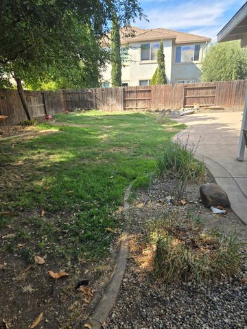 702 Misty Moor CT, Lincoln, CA 95648