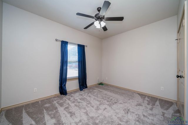 233 Collins Ct., Gladewater, TX 75647