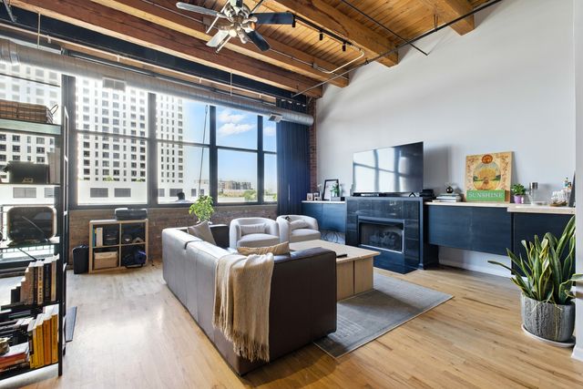1243 S Wabash Avenue 401, Chicago, IL 60605