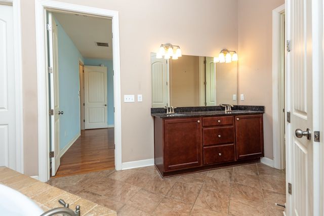 5172 CANEBREAK CV, Bartlett, TN 38002