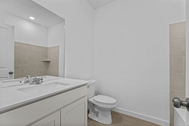 4986 Mission Tejas Road, Marion, TX 78124