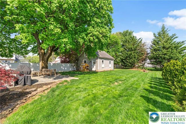 2033 Brown Street, Allentown City, PA 18104