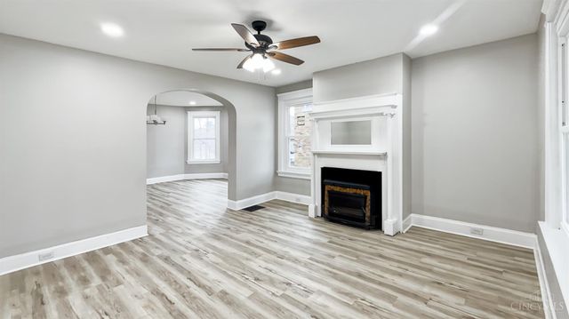 1136 Gilsey Avenue, Cincinnati, OH 45205