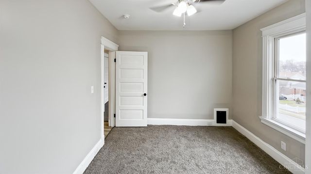 1136 Gilsey Avenue, Cincinnati, OH 45205