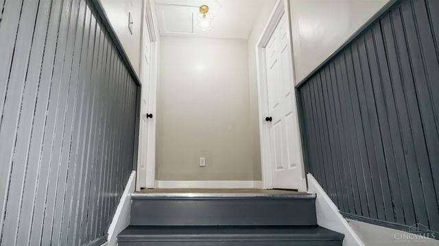 1136 Gilsey Avenue, Cincinnati, OH 45205