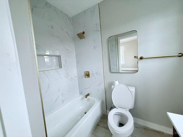 1136 Gilsey Avenue, Cincinnati, OH 45205