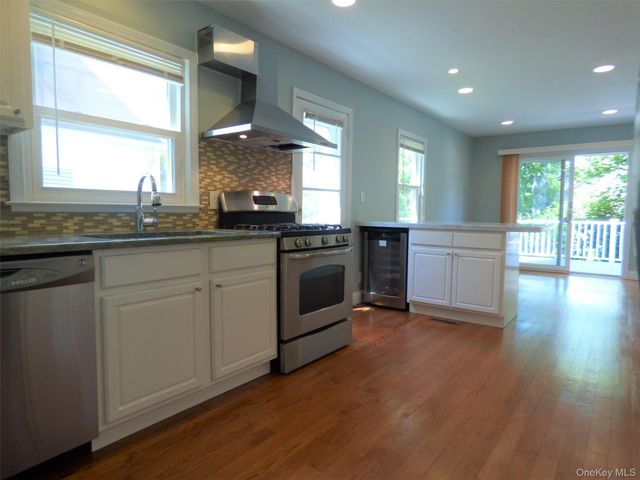 53 Lee Avenue, Scarsdale, NY 10583