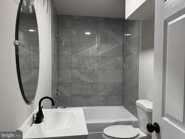 206 POWELL STREET, Fredericksburg, VA 22408