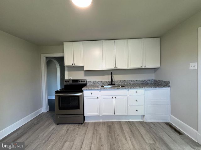 206 POWELL STREET, Fredericksburg, VA 22408