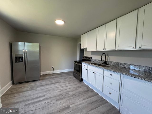 206 POWELL STREET, Fredericksburg, VA 22408