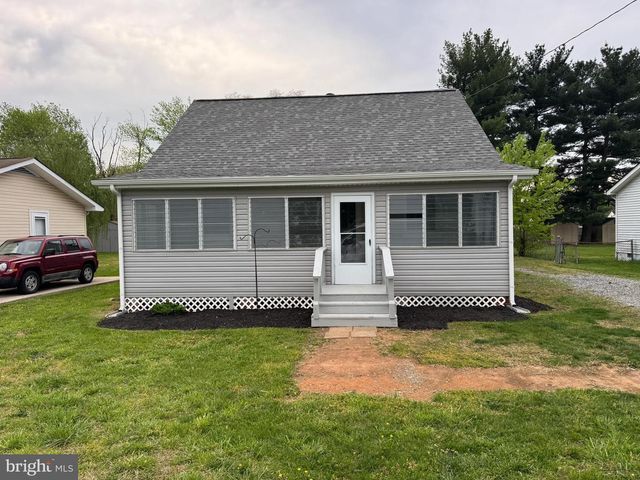 206 POWELL STREET, Fredericksburg, VA 22408