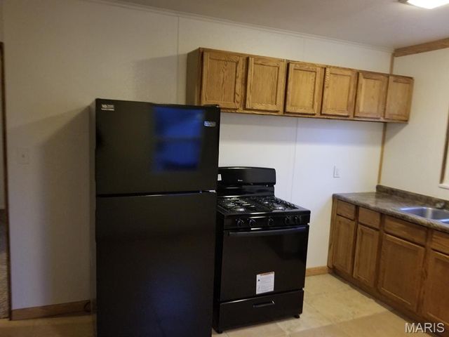 624 Royal Heights Road, Belleville, IL 62226