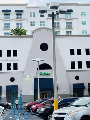 50 Menores Ave 726, Coral Gables, FL 33134