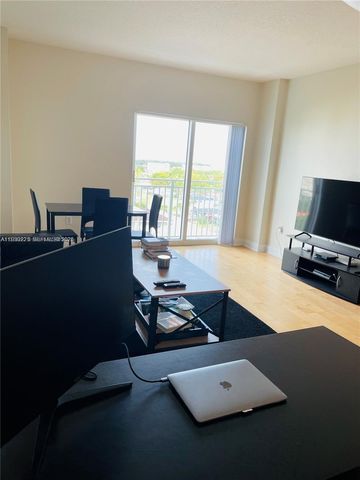 50 Menores Ave 726, Coral Gables, FL 33134