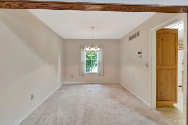 1105 Poplar Hill Drive, Lebanon, OH 45036