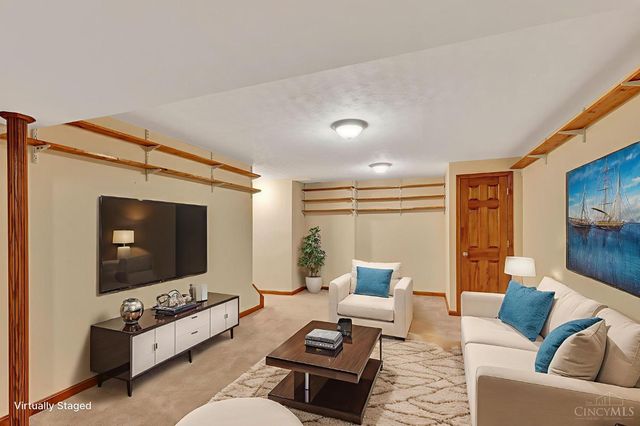 1105 Poplar Hill Drive, Lebanon, OH 45036