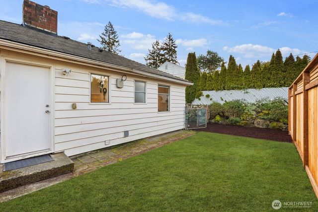 3112 SW 97th Street, Seattle, WA 98126