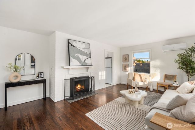 3112 SW 97th Street, Seattle, WA 98126