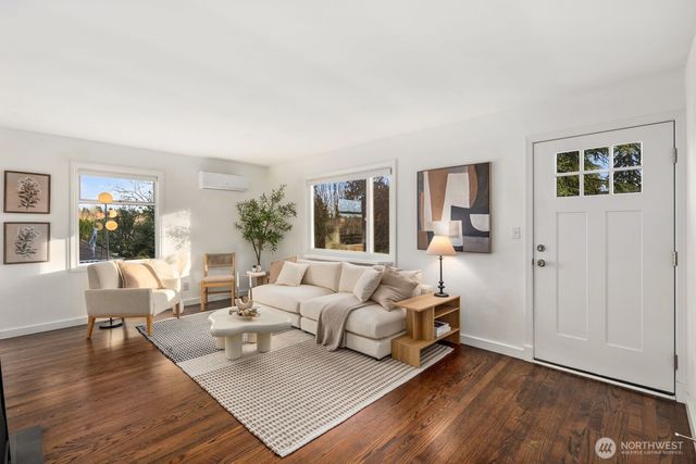 3112 SW 97th Street, Seattle, WA 98126