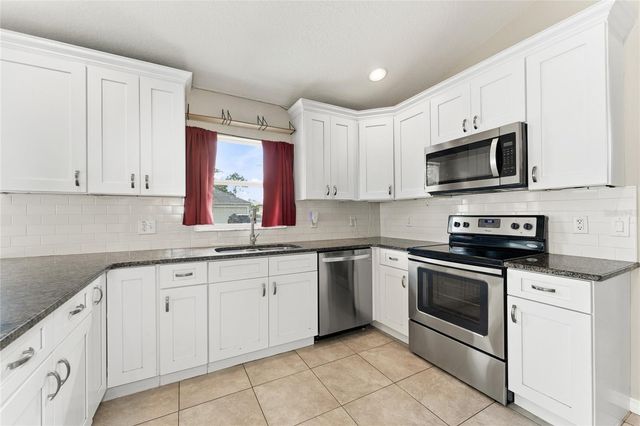 4106 LONGWORTH LOOP, Kissimmee, FL 34744