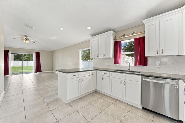 4106 LONGWORTH LOOP, Kissimmee, FL 34744
