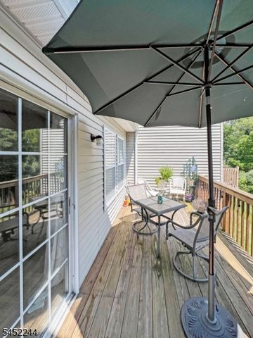 227 Canal Way, Hackettstown Town, NJ 07840