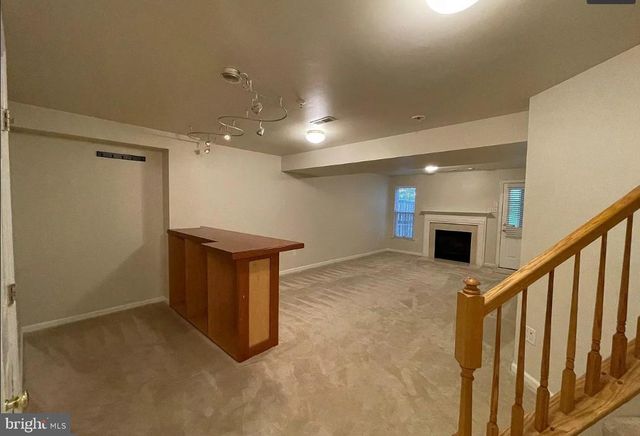 8870 PAPILLON DR, Ellicott City, MD 21043