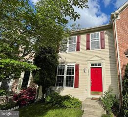 8870 PAPILLON DR, Ellicott City, MD 21043