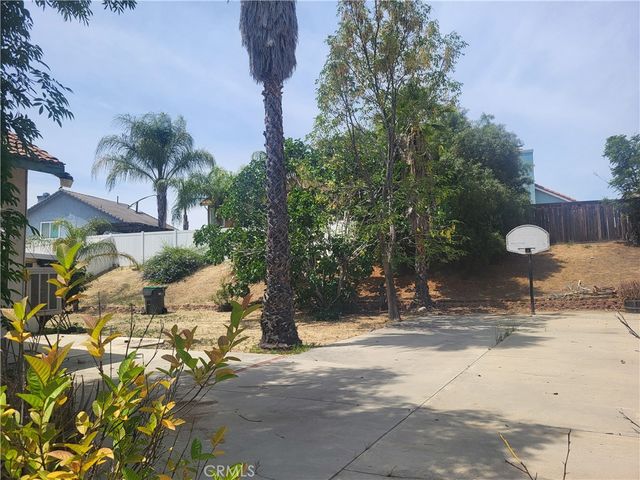 26190 Picardy Place, Moreno Valley, CA 92555