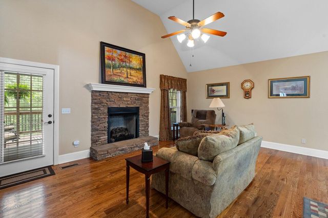 556 Kashaya Lane, Soddy Daisy, TN 37379