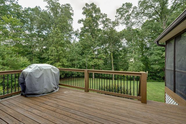 556 Kashaya Lane, Soddy Daisy, TN 37379