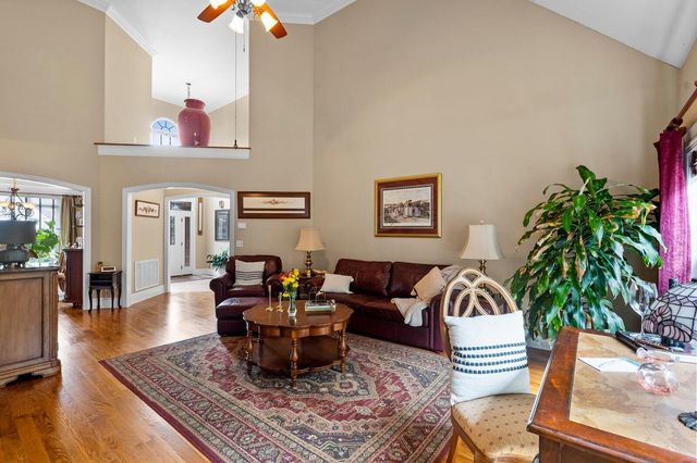 556 Kashaya Lane, Soddy Daisy, TN 37379
