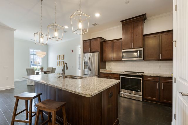 6030 Keats St Unit 102, Franklin, TN 37064