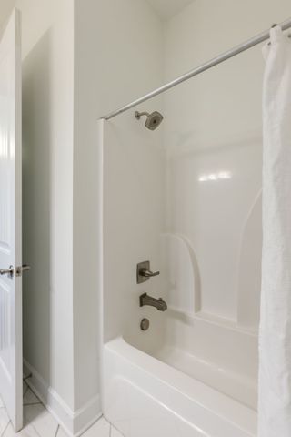 6030 Keats St Unit 102, Franklin, TN 37064