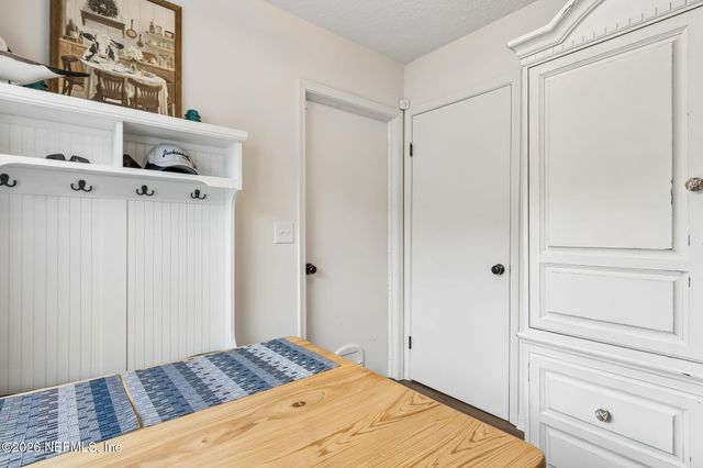 2395 DUMFRIES Court E, Orange Park, FL 32065