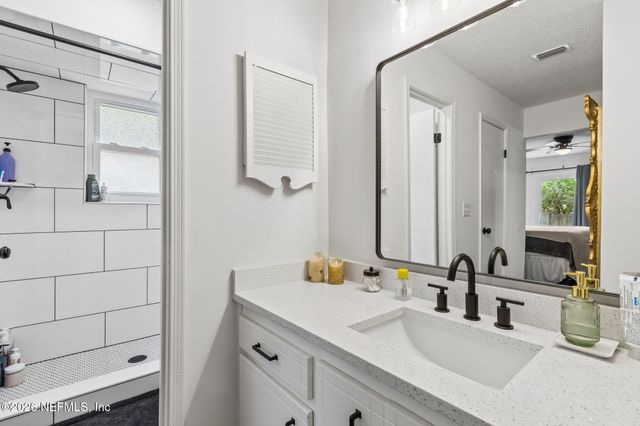 2395 DUMFRIES Court E, Orange Park, FL 32065