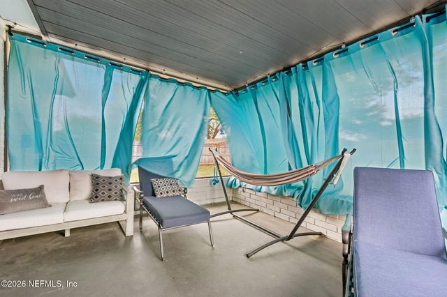 2395 DUMFRIES Court E, Orange Park, FL 32065