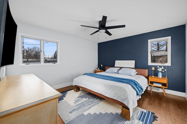 4074 4th street B, East Moline, IL 61244