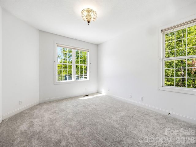 35 Stonecrest Court, Flat Rock, NC 28731