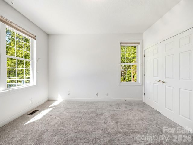 35 Stonecrest Court, Flat Rock, NC 28731